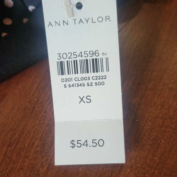 NWT Ann Taylor top - Picture 8 of 8